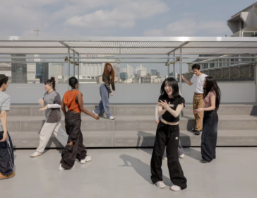 Image of K-Pop Dancers in Seoul with Airbnb Experiences