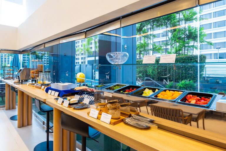 Breakfast Novotel Living Singapore