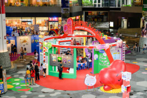 Kiosk Shaping Hearts Singapore