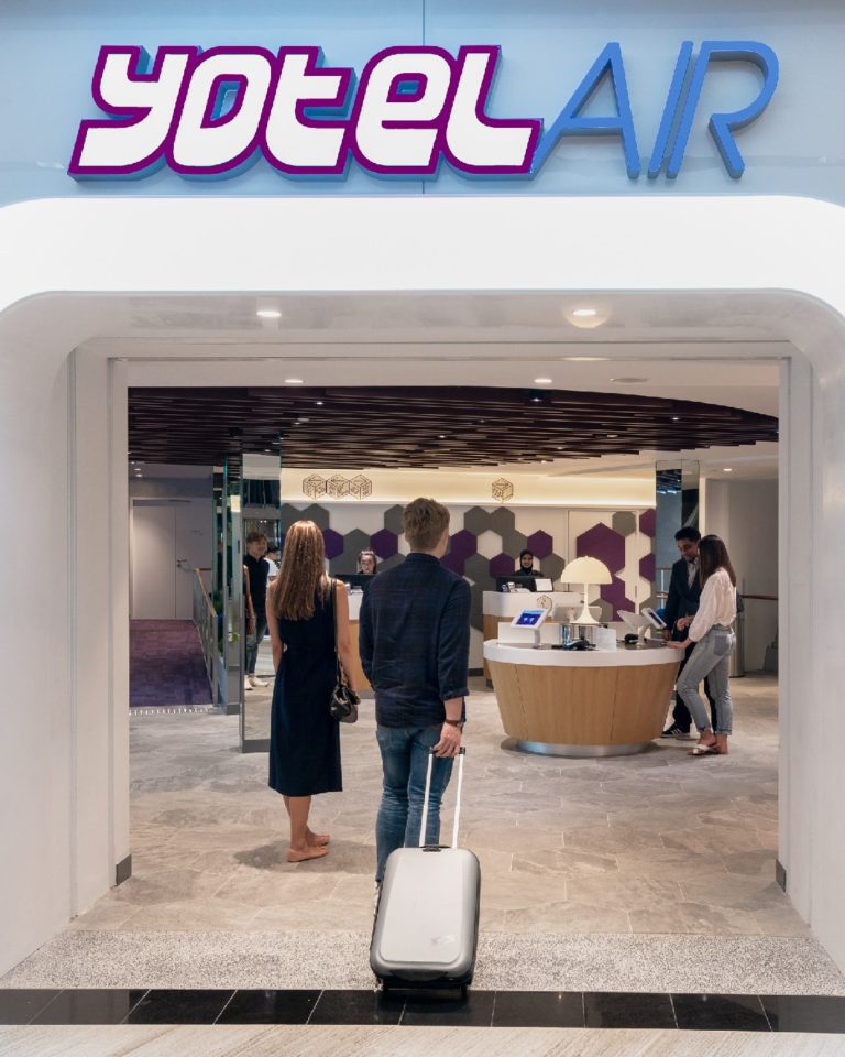 Best Hotels On The East Coast Of Singapore Yotelair Singapore