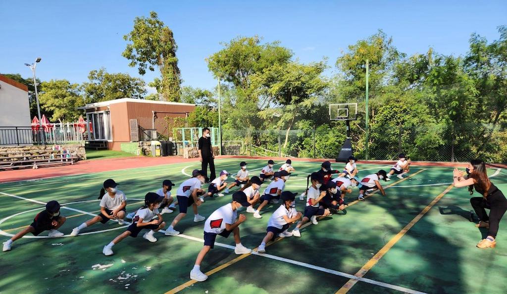 Outdoor Exercise Spanish School Hong Kong