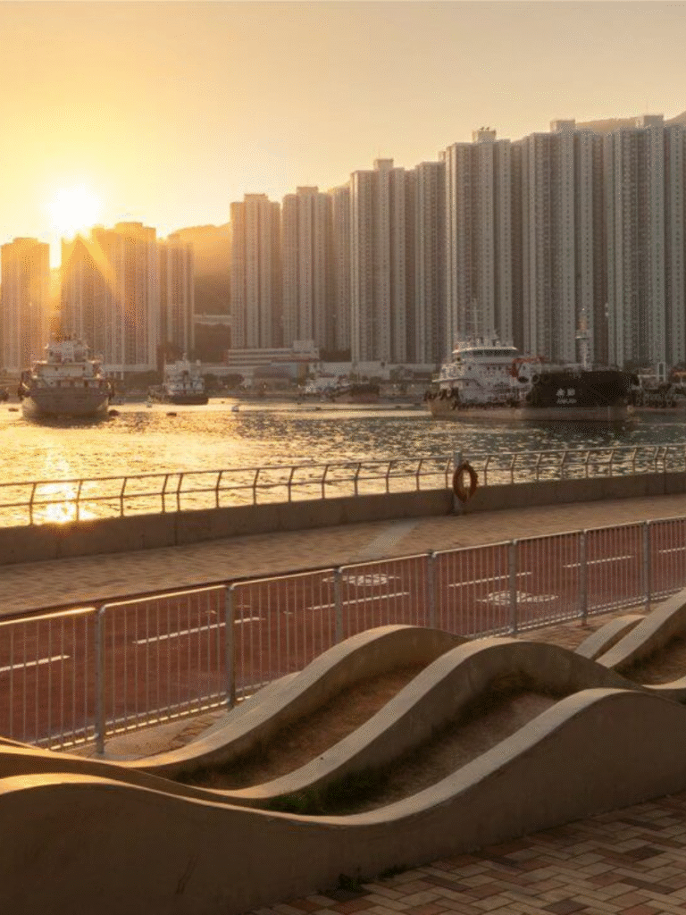 Tsuen Wan Park Cycle Path