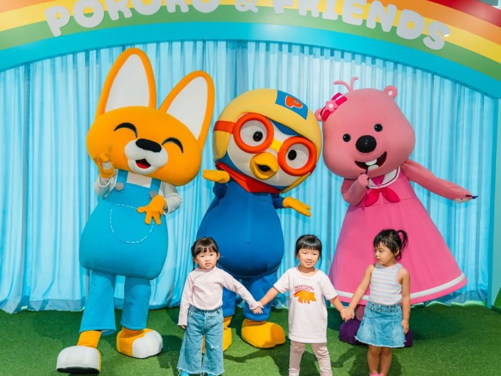 Image of meet-and-greet with Pororo and Friends - Pororo Park Singapore