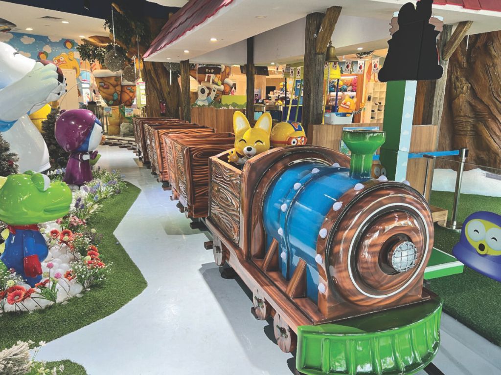 Image of Express Train at Pororo Park Singapore