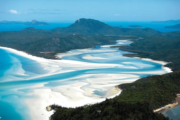 Whitehaven Beach Summer Family Beach Getaways To Book Now Little Steps Asia