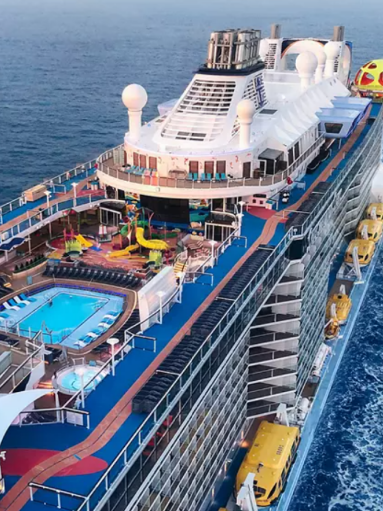 Spectrum Of The Seas by Royal Caribbean Cruise HK