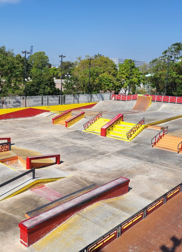Skate park at Lai Chi Kok Park