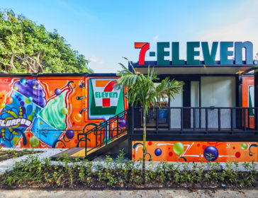 7-Eleven Tiger Beer Store At Sentosa