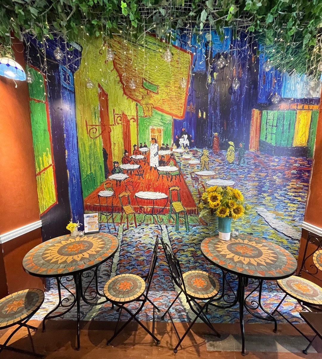 Van Gogh Kitchen HK
