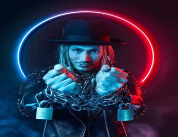 Cosentino: Decennium The Greatest Magic Show Live In Singapore