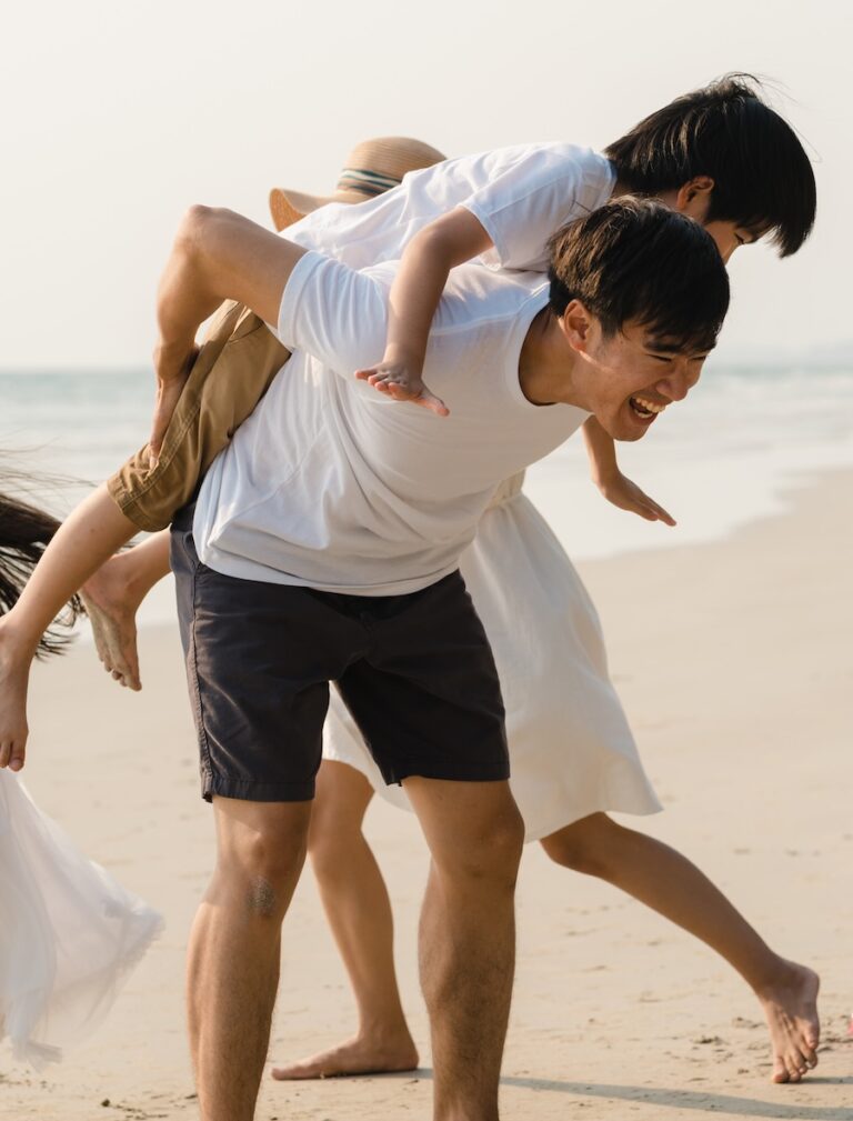 Best Father's Day Gifts For Chill Dad In Singapore