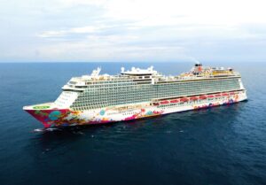 Little Steps Reviews: Sail Away To Adventure With Resorts World Cruises