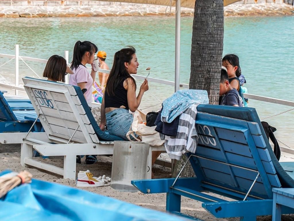 Image of sun loungers at Coastes Sentosa Singapore