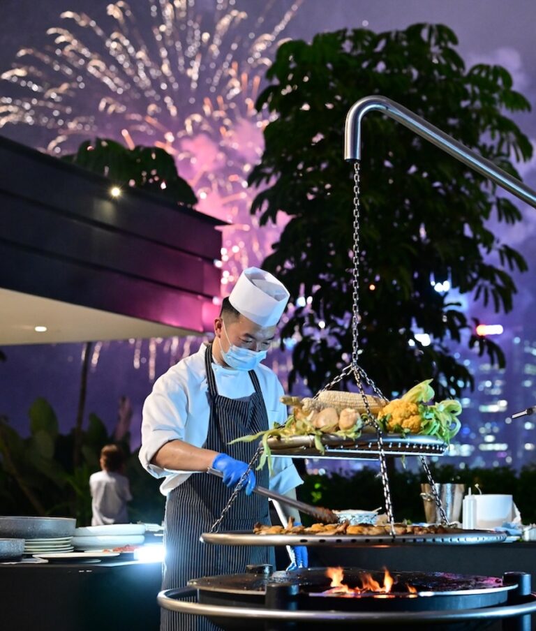 SG60 Dining At PARKROYAL COLLECTION Marina Bay Singapore