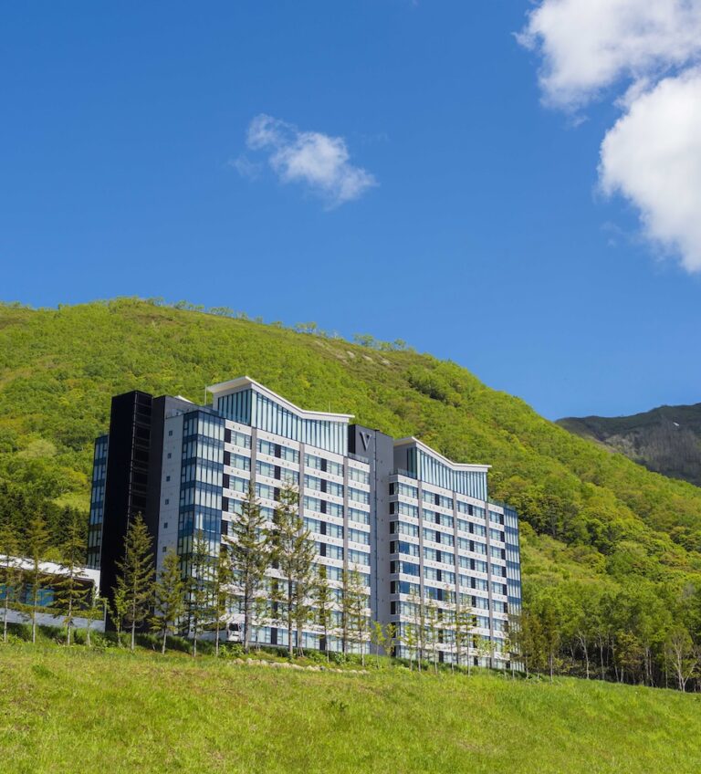 The Luxe Nomad Hokkaido