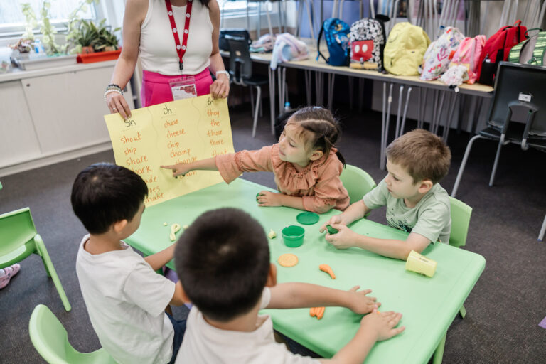English Lesson ESF Explore Hong Kong