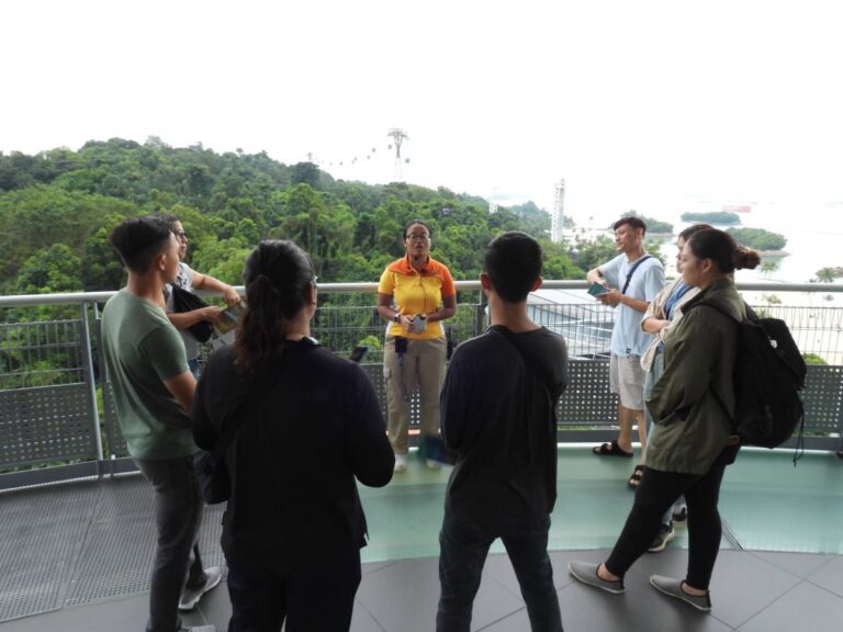 Free guided history tour at Fort Siloso