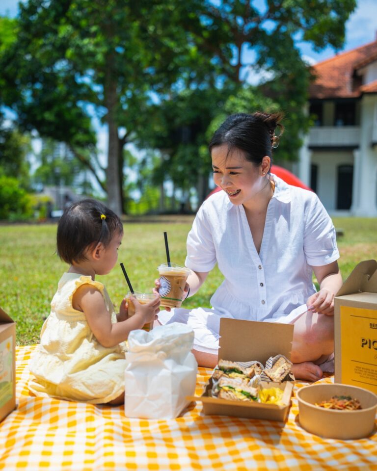 Restaurants with DIY Art Activities In Singapore Bee's Knees