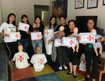 Image of helpers with first aid certificates - domestic helper course singapore