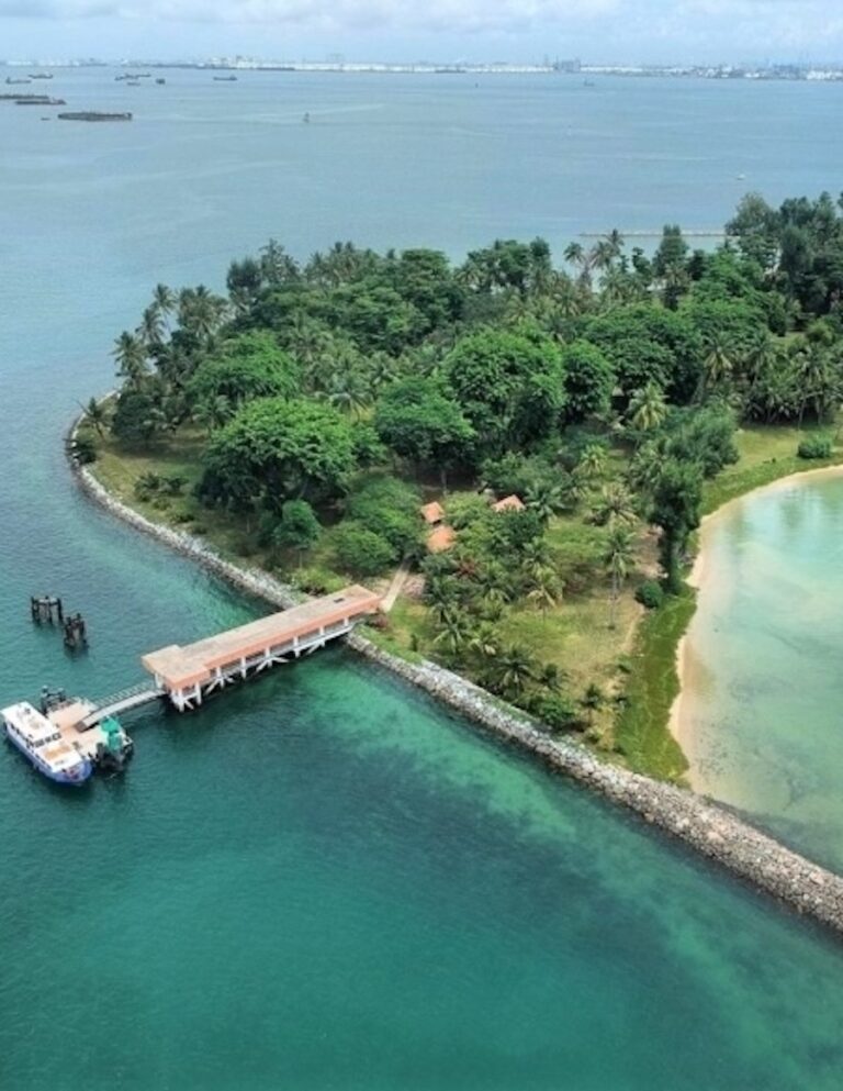 Pulau Hantu Singapore