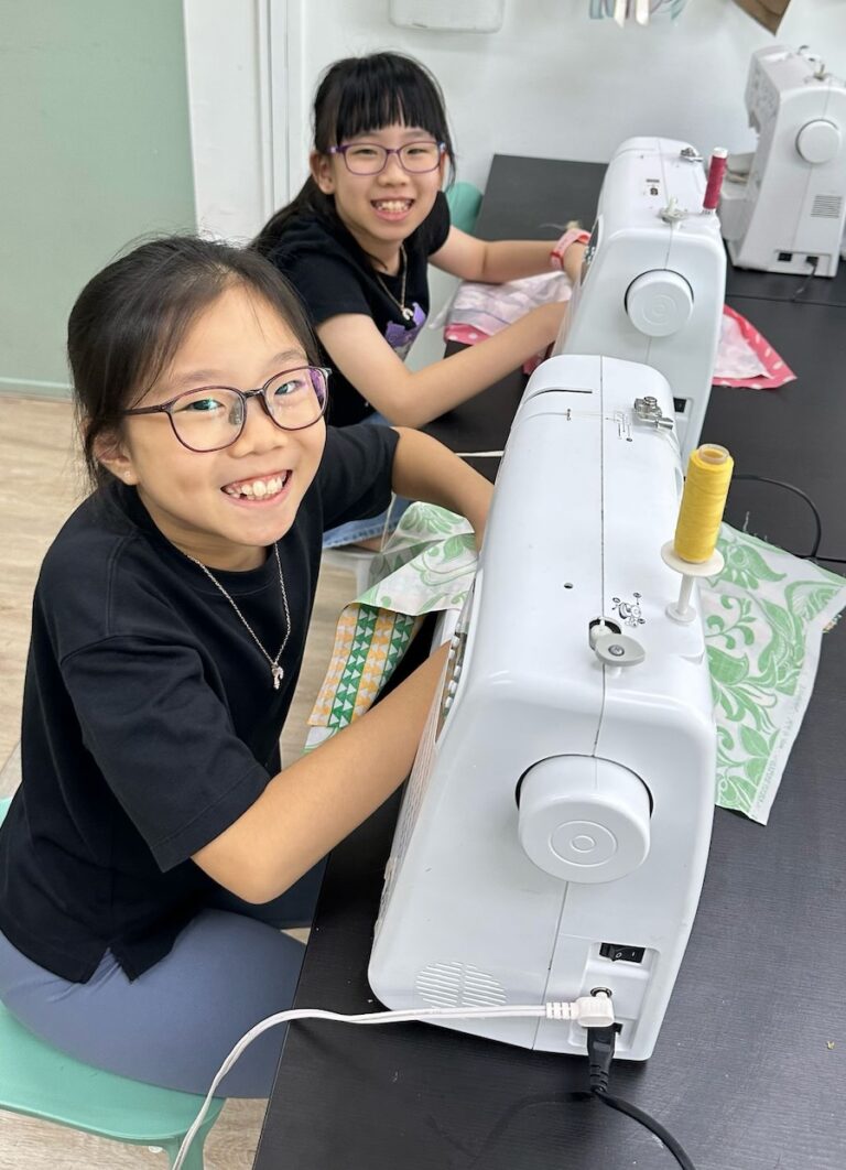 Crafty Whizz Summer Camps Singapore