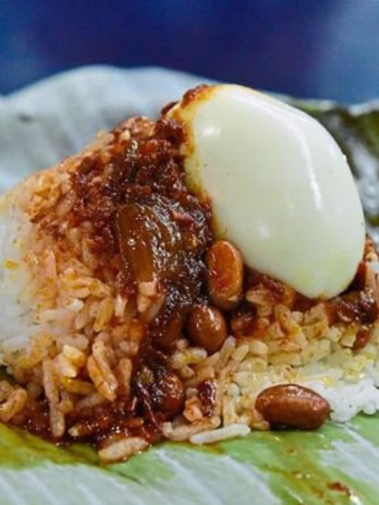 10 Unforgettable Spots In KL & PJ For The Best Nasi Lemak