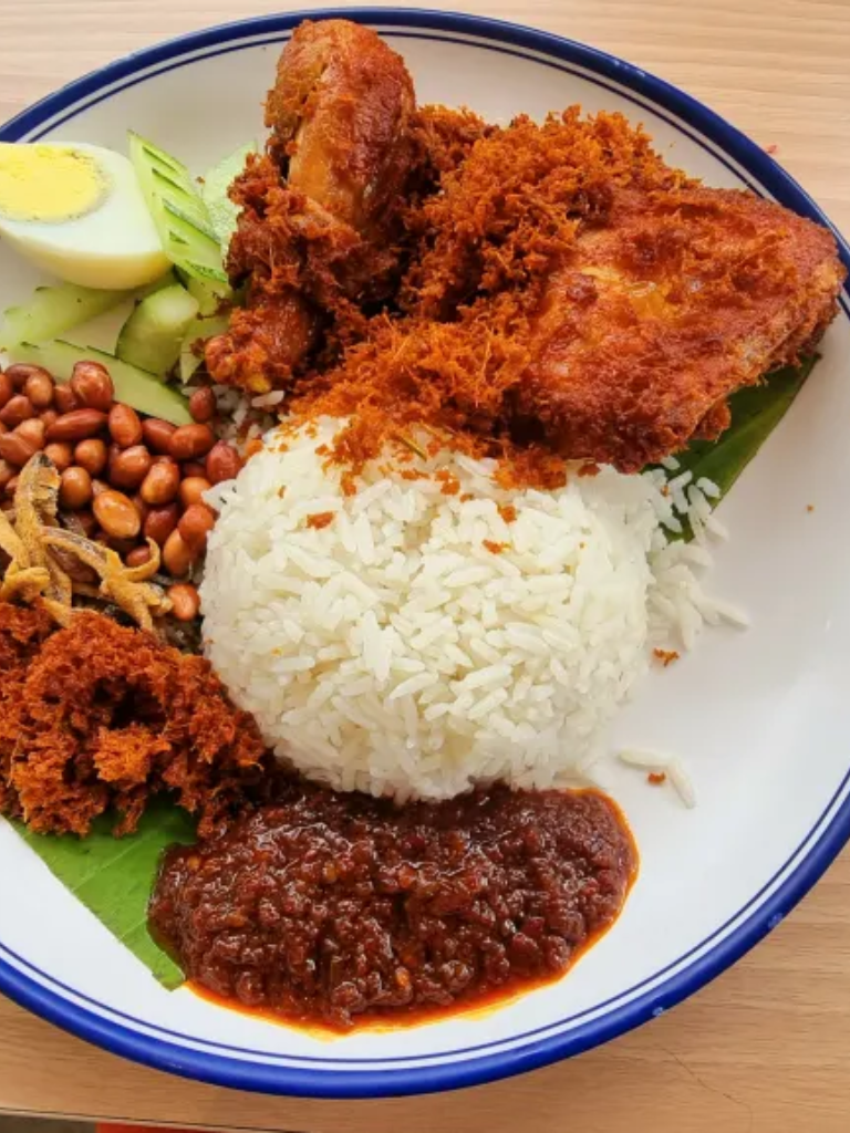 10 Unforgettable Spots In KL & PJ For The Best Nasi Lemak