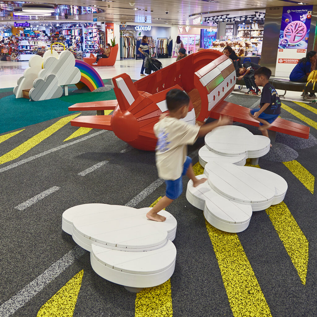 Airplane Playground Changi Airport Terminal 3 Singapore