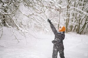 Best Global Winter Camps For Kids 2025/2026