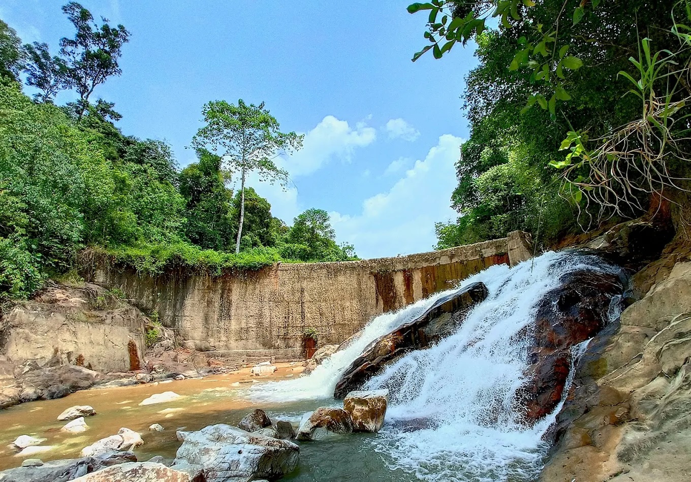 Lubuk Timah Hot Springs Waterfall Ipoh Malaysia