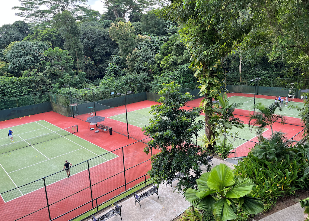 tennis-hollandse-court-singapore