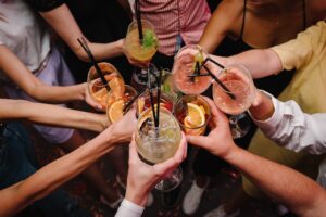 All-Day Free-Flow Drink Deals & Offers In Hong Kong