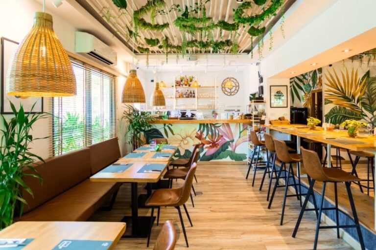 Phuket Brunch Guide 2025