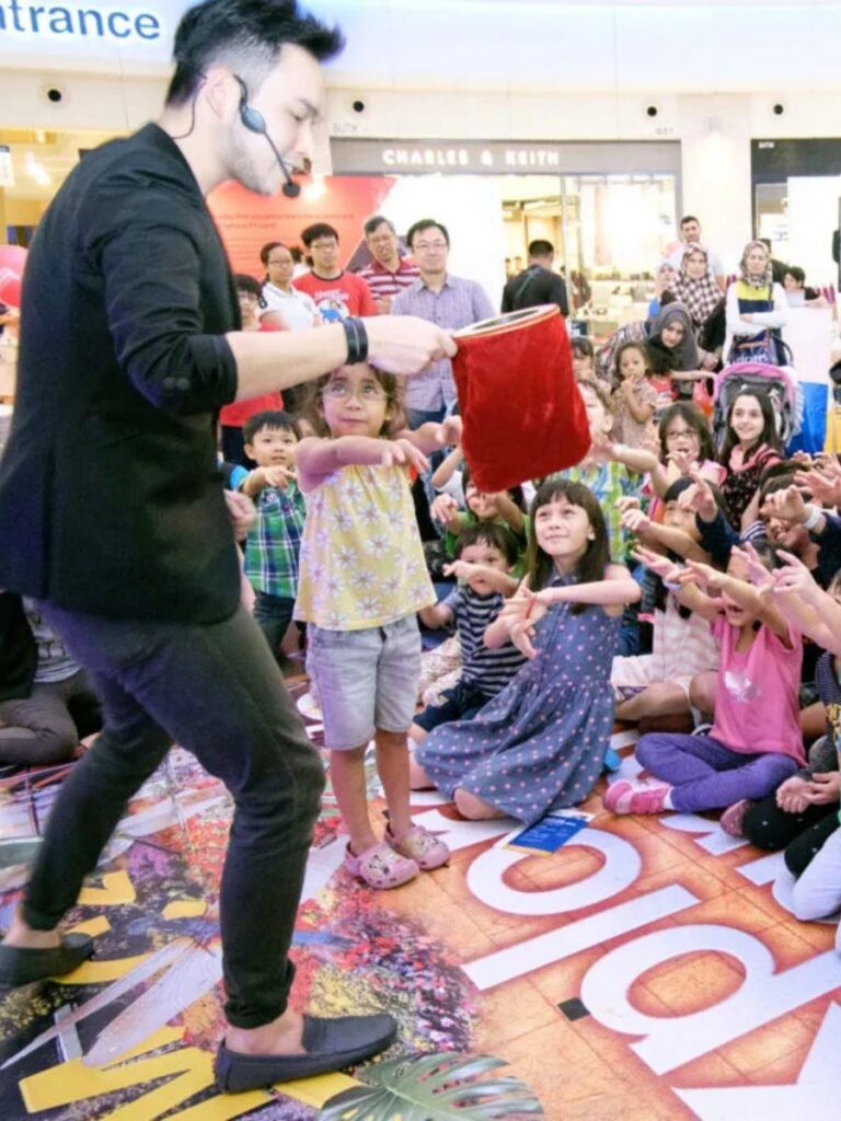 Image of magician from Birthday Magic Show - party entertainer singapore
