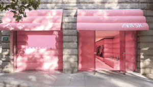 ZARA Ski Pop-Up Store In Shanghai For All Your Cool Ski Clothes!