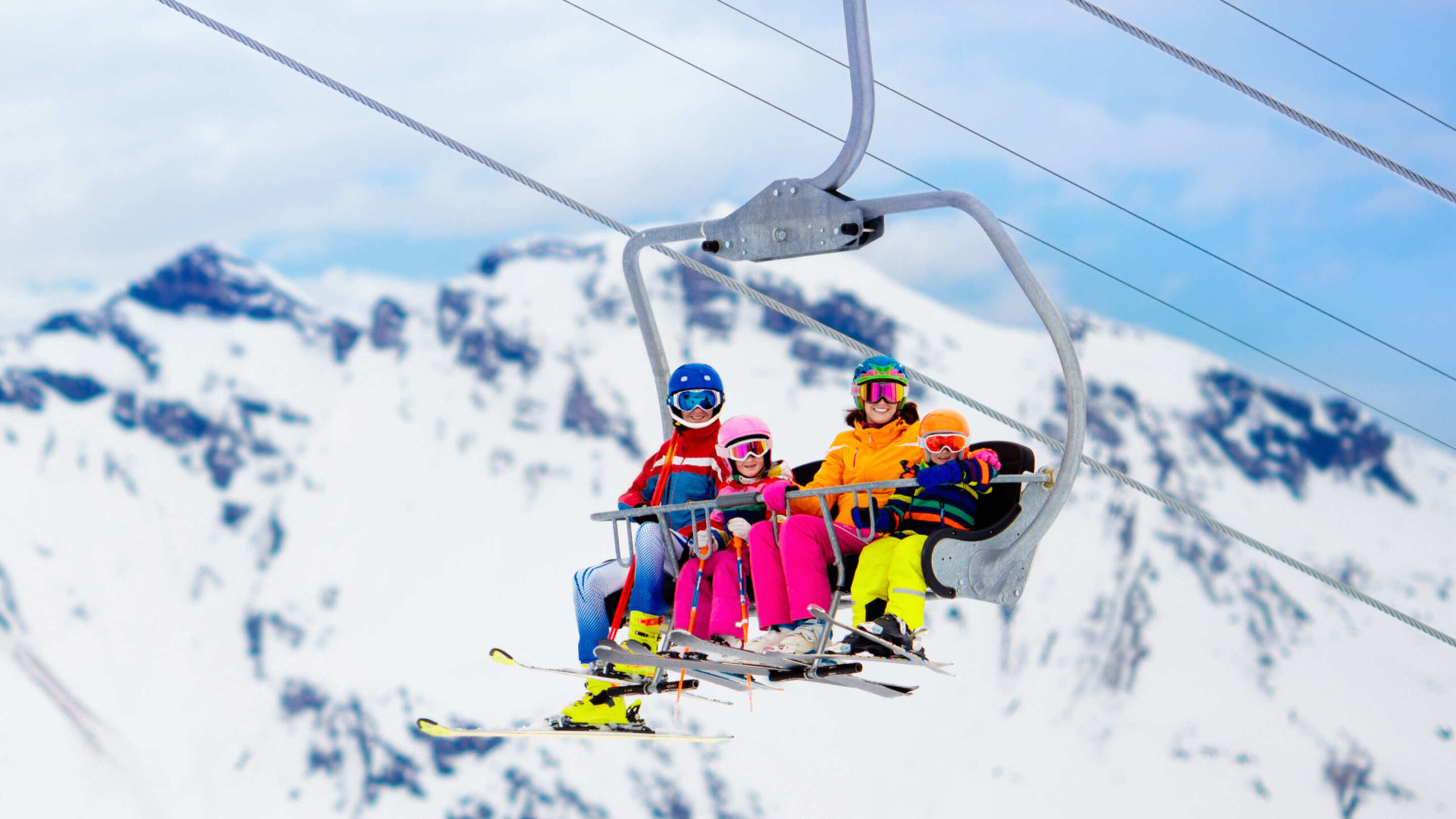 The Ultimate Cheat Sheet For Incredible Skiing Destinations Across The World Little Steps