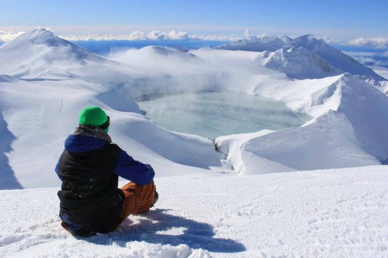 New Zealand The Ultimate Cheat Sheet For Incredible Skiing Destinations Across The World Little Steps