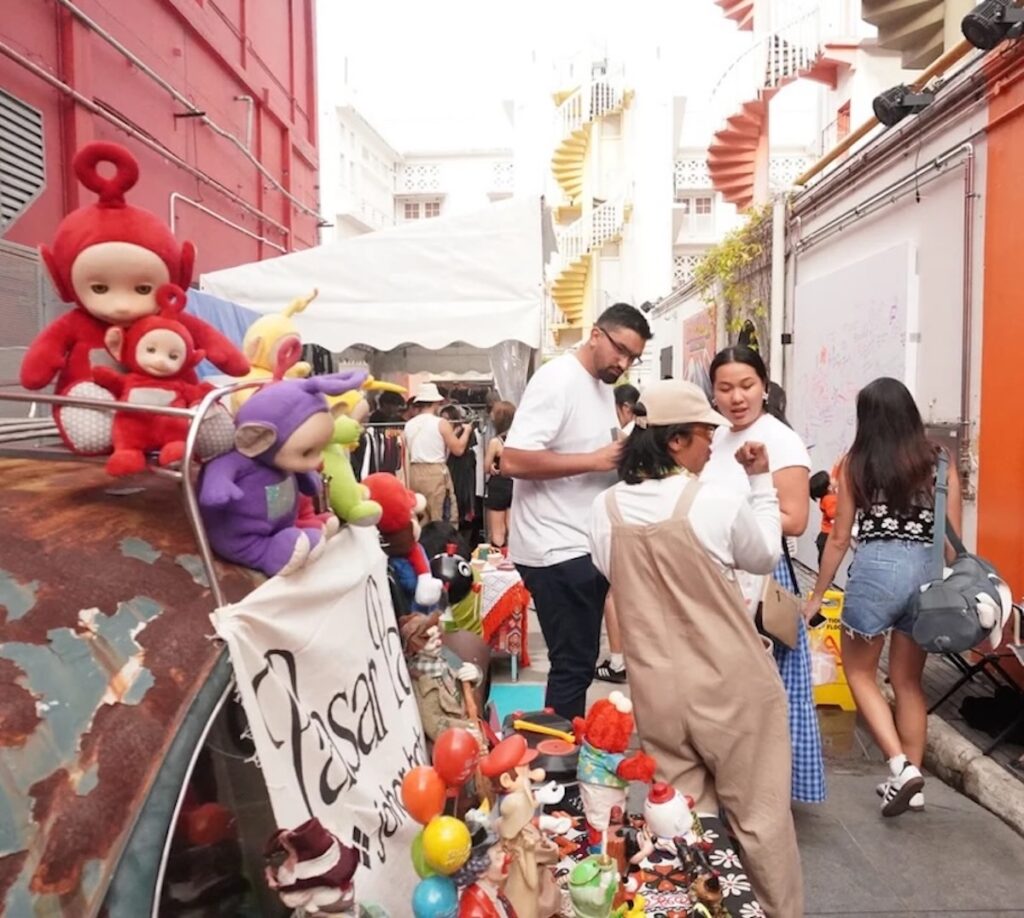 Resurrack Vintage Market Singapore