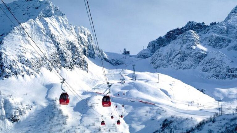 Passo Tonale The Ultimate Guide To Skiing In Italy With Your Family Little Steps Asia