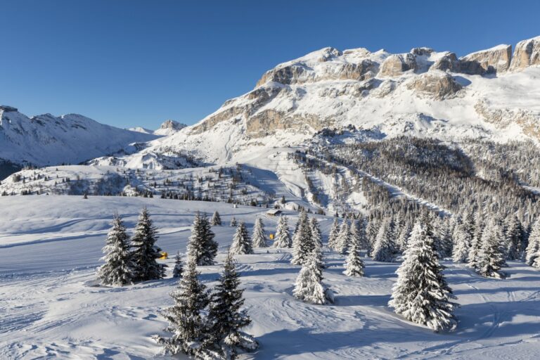 Arabba The Ultimate Guide To Skiing In Italy With Your Family Little Steps Asia