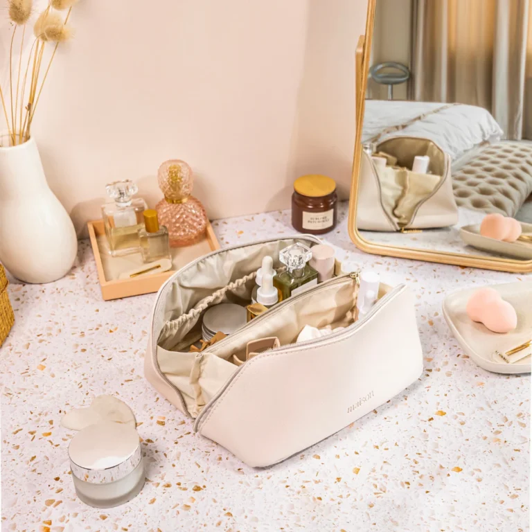 Maison Minimalist Make Up Travel Bag Singapore Gift Guide 2025