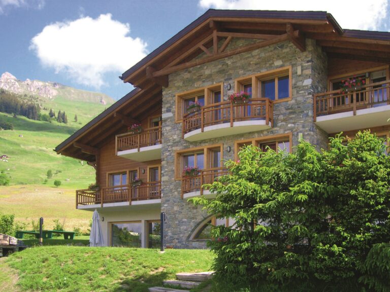 Le Elfes International Camps Switzerland