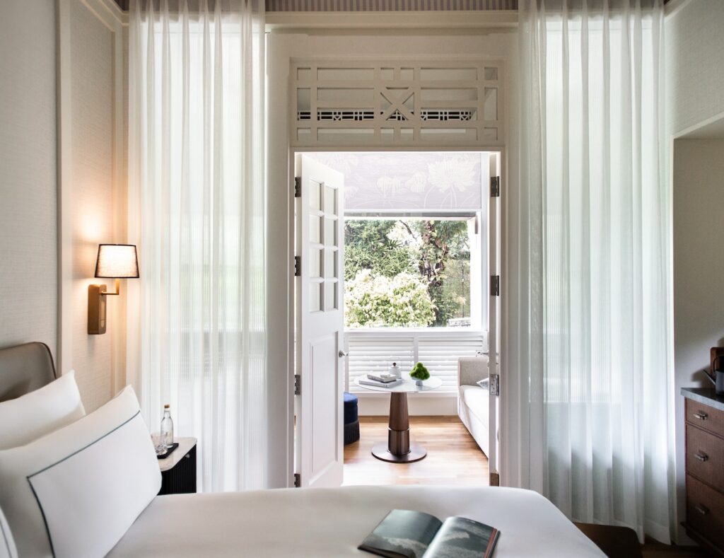 METT Singapore Fort Canning Junior Suite