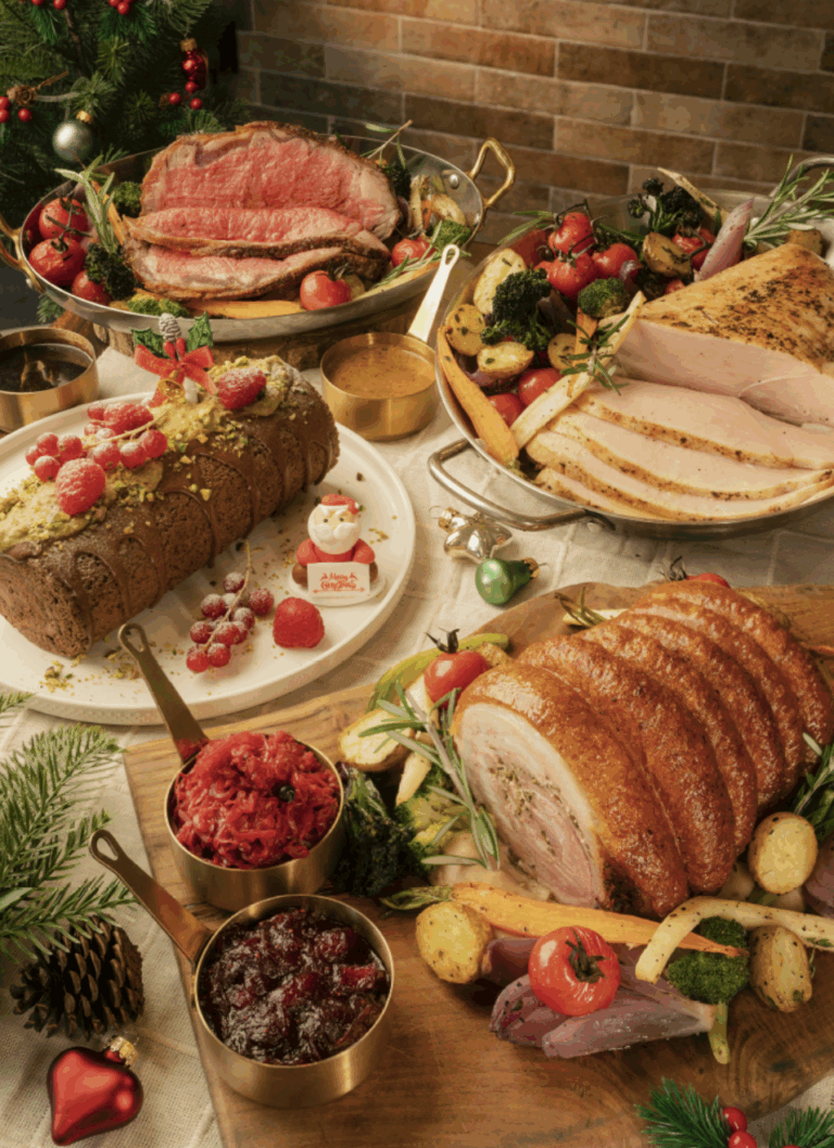 Image of Surrey Hill Christmas Bundle In Singapore For Takeaway