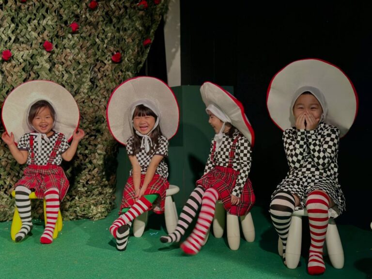 Children singing, dancing and performing at Sing'theatre Musical Theatre Camp in Singapore