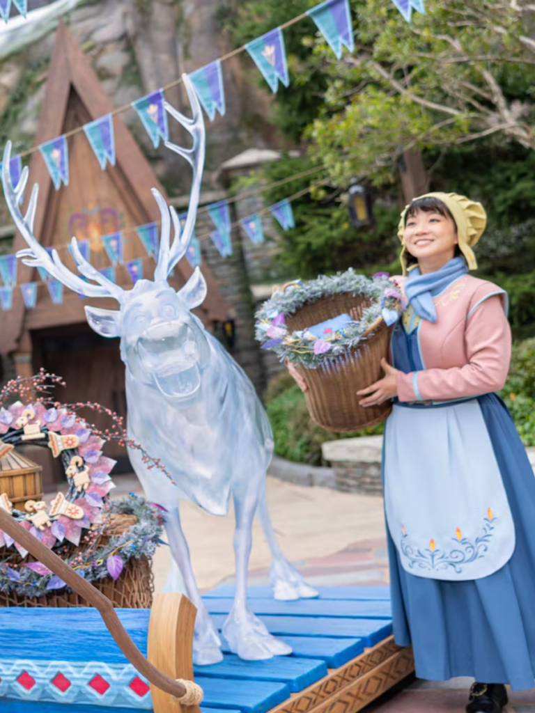 CHRISTMAS at hong kong disneyland 2026/2027