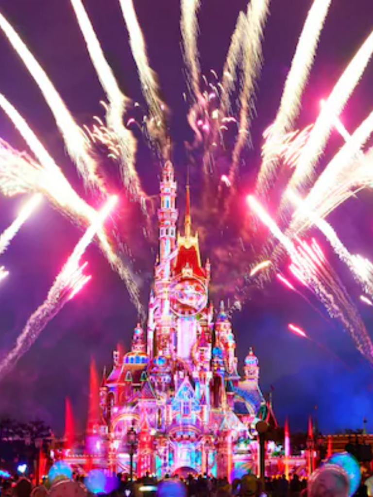 new year's eve at hong kong disneyland