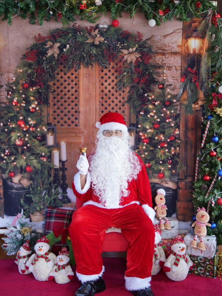 aqualuna Santa Adventure Cruise 2025 Hong Kong