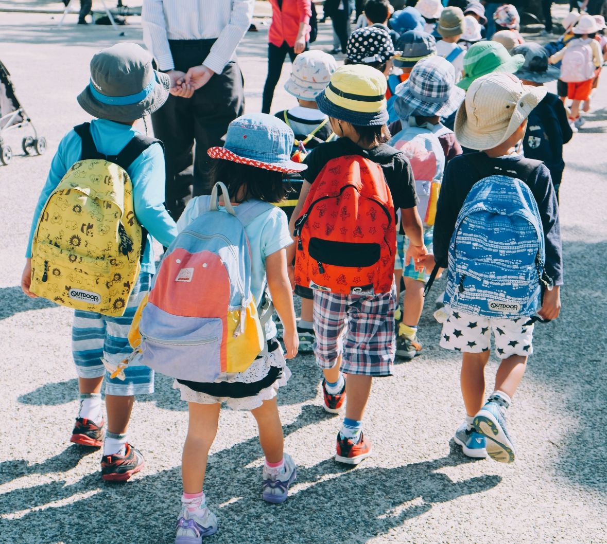 Image of kids with bags - school bag singapore