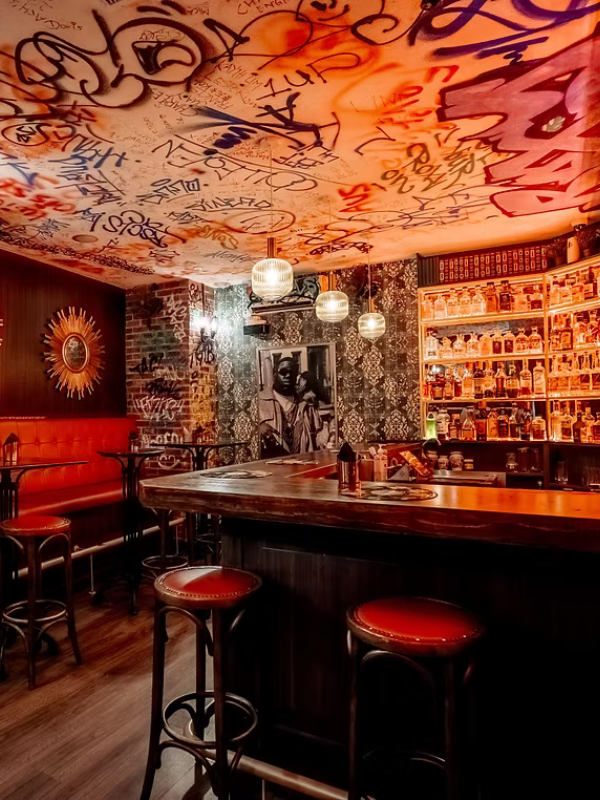 roxy bar interior little steps